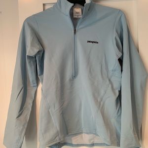 Patagonia zip up pullover
